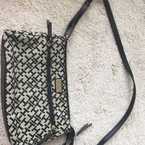 Tommy Hilfiger Long shoulder/ crossbody bag